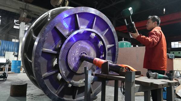 启源视觉 V-track大型铸件扫描