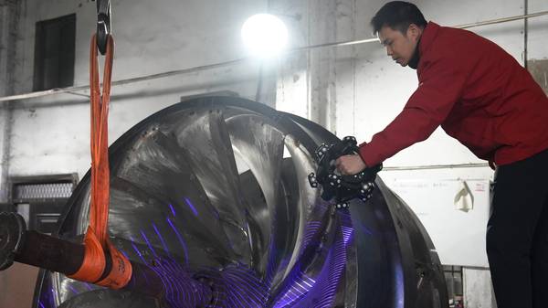 启源视觉 V-track大型铸件扫描